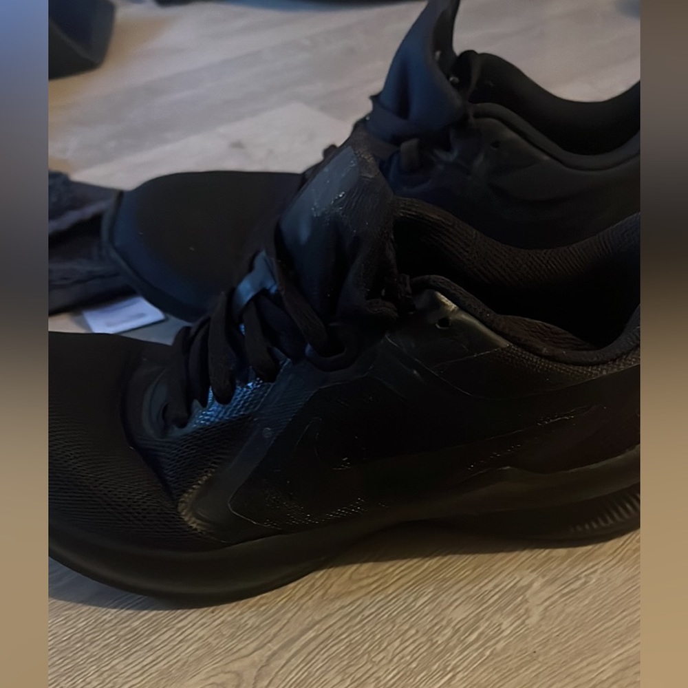 Nike shoes women
